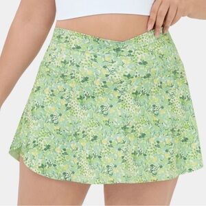 Halara Crossover front floral skort 💐